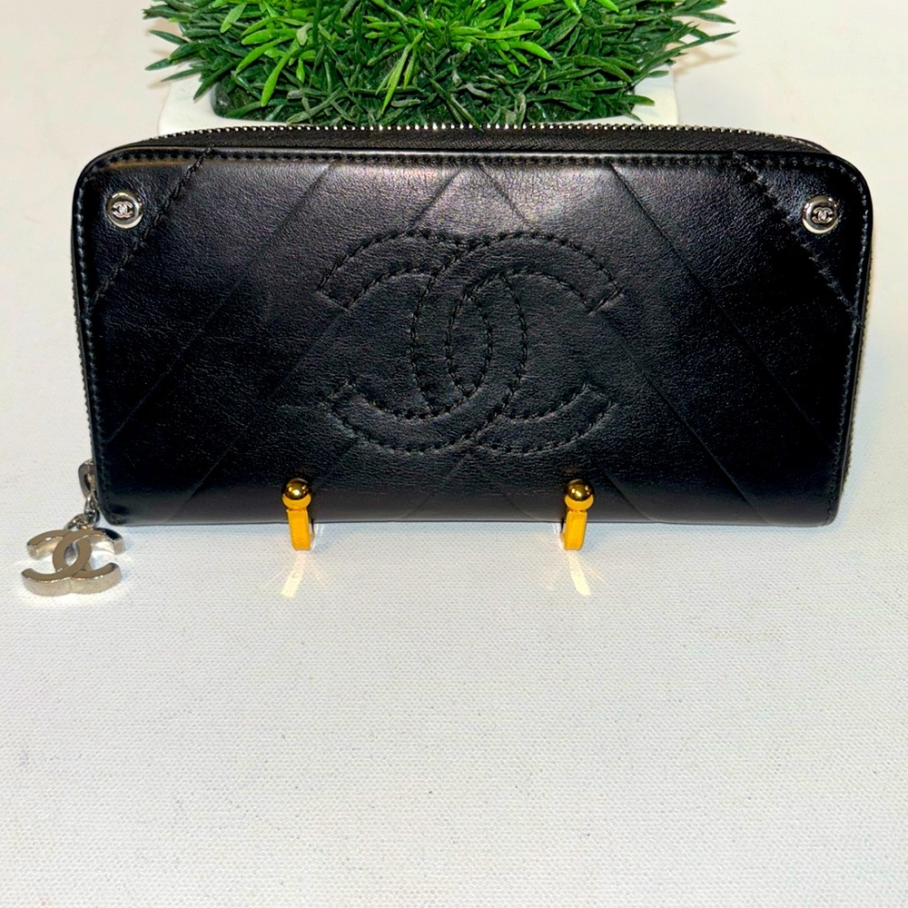 Chanel Chevron Lambskin Wallet